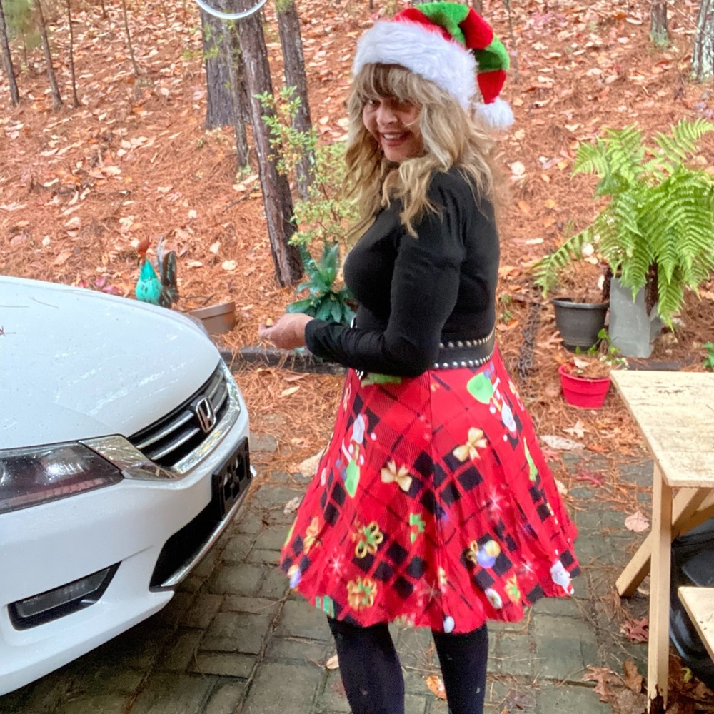 Meet your Posher, **Edna